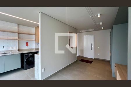 Sala de apartamento para alugar com 2 quartos, 71m² em Pinheiros, São Paulo