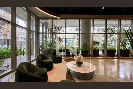 Apartamento para alugar com 71m², 2 quartos e 1 vaga Apartamento para alugar com 71m², 2 quartos e 1 vagaHall de entrada