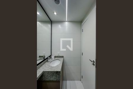 Apartamento para alugar com 28m², 1 quarto e sem vagaBanheiro da Suíte