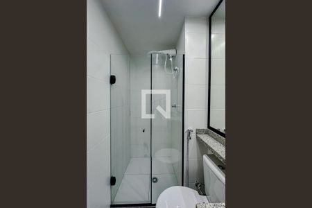 Apartamento para alugar com 28m², 1 quarto e sem vagaBanheiro da Suíte