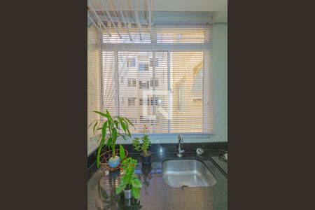 Apartamento à venda com 42m², 2 quartos e 1 vaga Apartamento à venda com 42m², 2 quartos e 1 vagaCozinha