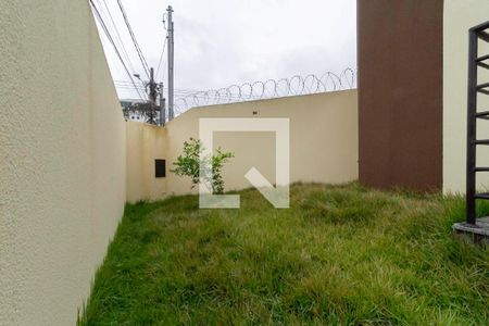 Casa à venda com 133m², 2 quartos e 1 vaga Casa à venda com 133m², 2 quartos e 1 vagaEntrada