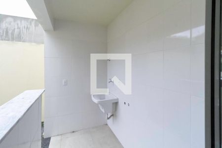 Casa à venda com 133m², 2 quartos e 1 vaga Casa à venda com 133m², 2 quartos e 1 vagaÁrea de serviço