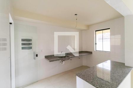 Casa à venda com 133m², 2 quartos e 1 vaga Casa à venda com 133m², 2 quartos e 1 vagaCozinha