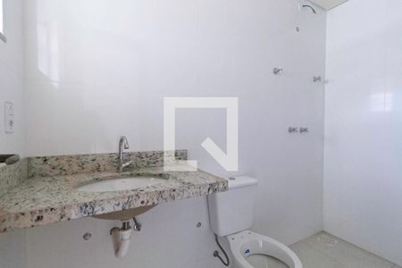Casa à venda com 133m², 2 quartos e 1 vaga Casa à venda com 133m², 2 quartos e 1 vagaBanheiro da suíte