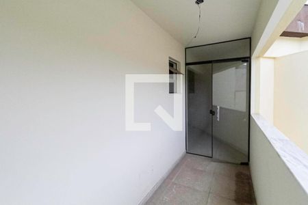 Casa à venda com 133m², 2 quartos e 1 vaga Casa à venda com 133m², 2 quartos e 1 vagaVaranda da suíte