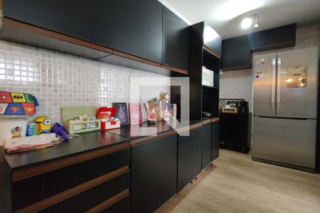 Casa de condomínio à venda com 275m², 3 quartos e 2 vagasCozinha - Armários