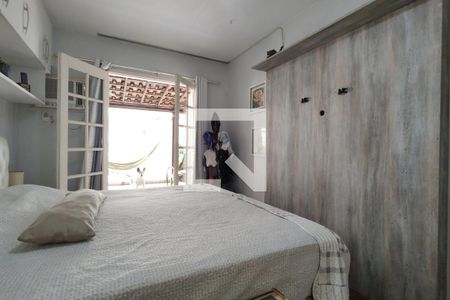 Casa de condomínio à venda com 275m², 3 quartos e 2 vagasQuarto 2 - Armários