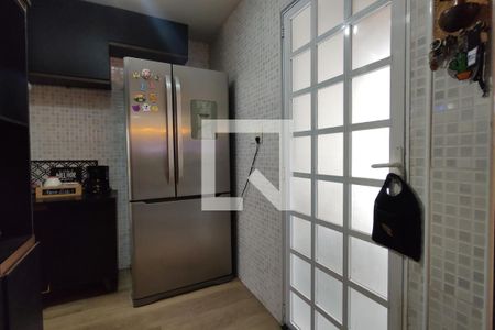 Casa de condomínio à venda com 275m², 3 quartos e 2 vagasCozinha - Armários