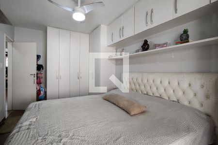 Casa de condomínio à venda com 275m², 3 quartos e 2 vagasQuarto 2 - Armários