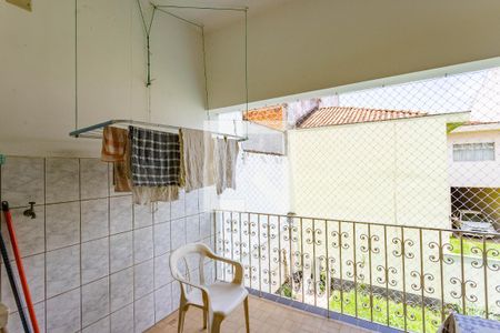 Casa para alugar com 180m², 3 quartos e 2 vagas Casa para alugar com 180m², 3 quartos e 2 vagasÁrea de serviço