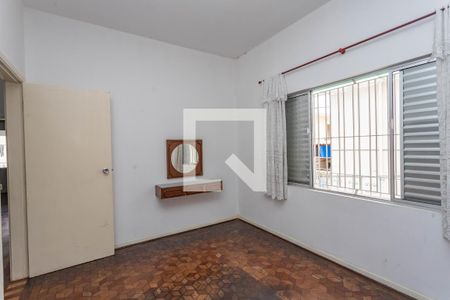 Casa para alugar com 180m², 3 quartos e 2 vagas Casa para alugar com 180m², 3 quartos e 2 vagasQuarto 2