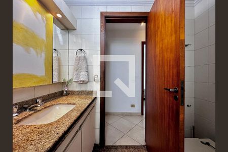 Apartamento à venda com 280m², 3 quartos e 3 vagasBanheiro Social