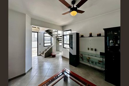 Apartamento à venda com 280m², 3 quartos e 3 vagasSala Superior