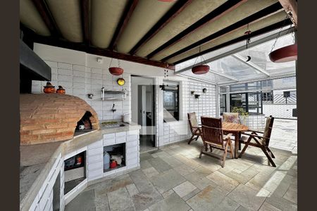 Apartamento à venda com 280m², 3 quartos e 3 vagasVaranda com Churrasqueira Superior