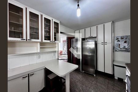 Apartamento à venda com 280m², 3 quartos e 3 vagasCozinha