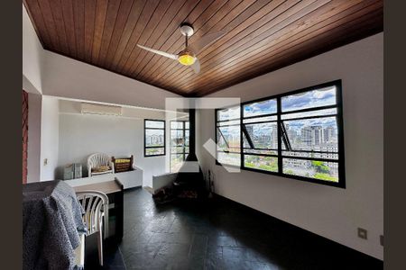 Apartamento à venda com 280m², 3 quartos e 3 vagasEscritório