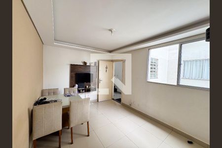 Apartamento para alugar com 48m², 2 quartos e 1 vagaSala