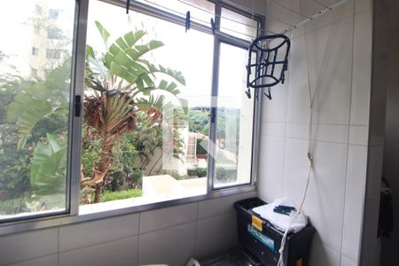 Apartamento à venda com 60m², 2 quartos e 1 vagaÁrea de Serviço