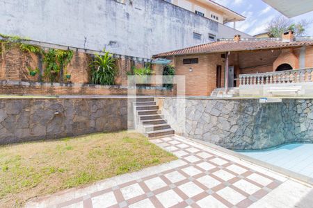 Casa de condomínio para alugar com 454m², 8 quartos e 6 vagas Casa de condomínio para alugar com 454m², 8 quartos e 6 vagasÁrea externa
