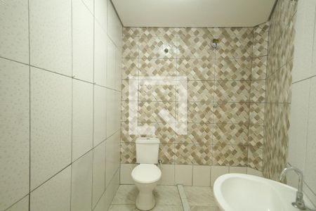 Casa para alugar com 66m², 2 quartos e sem vagaBanheiro