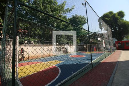 Área comum - Quadra poliesportiva de apartamento para alugar com 2 quartos, 48m² em Vigário Geral, Rio de Janeiro