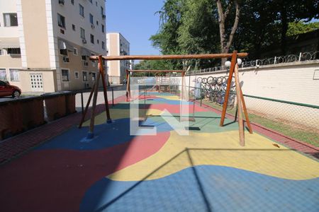 Área comum - Parquinho de apartamento para alugar com 2 quartos, 48m² em Vigário Geral, Rio de Janeiro