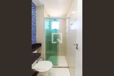 Apartamento à venda com 51m², 2 quartos e 1 vaga Apartamento à venda com 51m², 2 quartos e 1 vagaBanheiro