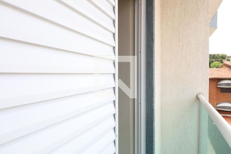 Casa de condomínio à venda com 101m², 2 quartos e 2 vagasSacada