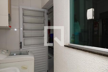 Casa de condomínio à venda com 101m², 2 quartos e 2 vagasÁrea de Serviço