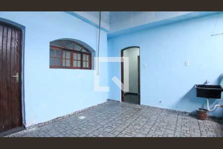 Casa à venda com 250m², 1 quarto e 2 vagas Casa à venda com 250m², 1 quarto e 2 vagasÁrea de Serviço