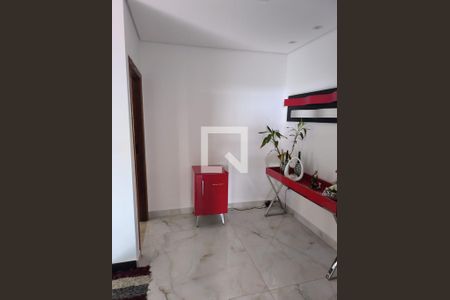 Casa à venda com 560m², 3 quartos e 5 vagasHall