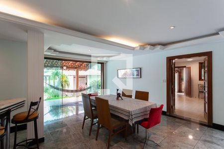 Casa para alugar com 450m², 4 quartos e 4 vagasSala 3