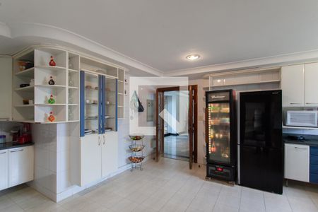 Casa para alugar com 450m², 4 quartos e 4 vagasCozinha