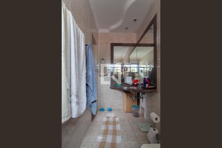 Casa para alugar com 450m², 4 quartos e 4 vagasBanheiro da Suíte