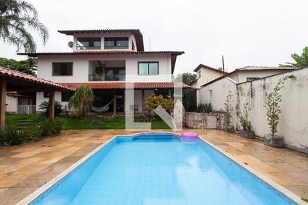 Casa para alugar com 450m², 4 quartos e 4 vagasPiscina