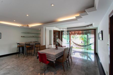 Casa para alugar com 450m², 4 quartos e 4 vagasSala 3