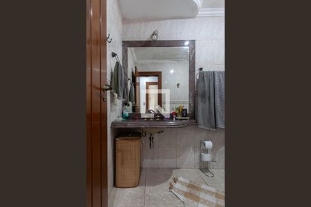 Casa para alugar com 450m², 4 quartos e 4 vagasBanheiro Social