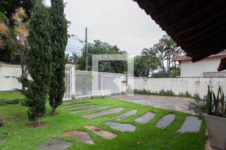 Casa para alugar com 450m², 4 quartos e 4 vagasEntrada