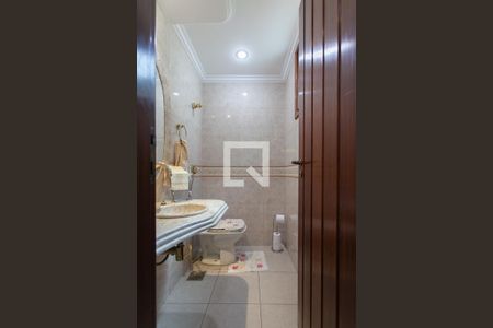 Casa para alugar com 450m², 4 quartos e 4 vagasLavabo