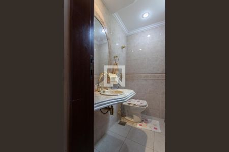 Casa para alugar com 450m², 4 quartos e 4 vagasLavabo