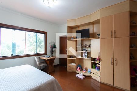 Casa para alugar com 450m², 4 quartos e 4 vagasSuíte