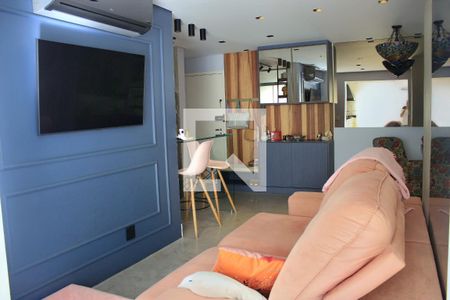 Sala de apartamento à venda com 2 quartos, 68m² em Jardim Flor da Montanha, Guarulhos
