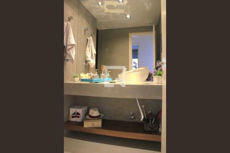 Apartamento à venda com 68m², 2 quartos e 1 vagaBanheiro