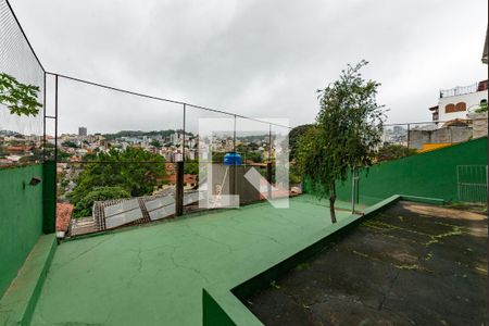 Casa à venda com 450m², 4 quartos e 3 vagasQuintal