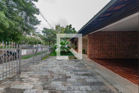 Casa à venda com 450m², 4 quartos e 3 vagasEntrada - Garagem