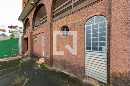 Casa à venda com 450m², 4 quartos e 3 vagasQuintal