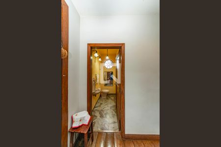 Casa à venda com 450m², 4 quartos e 3 vagasLavabo