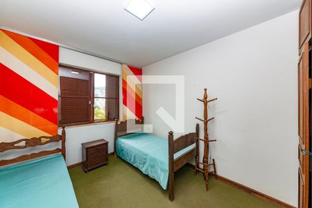 Casa à venda com 450m², 4 quartos e 3 vagasQuarto 4