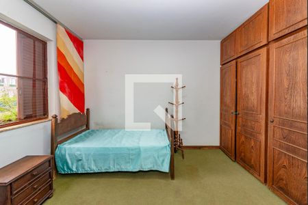 Casa à venda com 450m², 4 quartos e 3 vagasQuarto 4